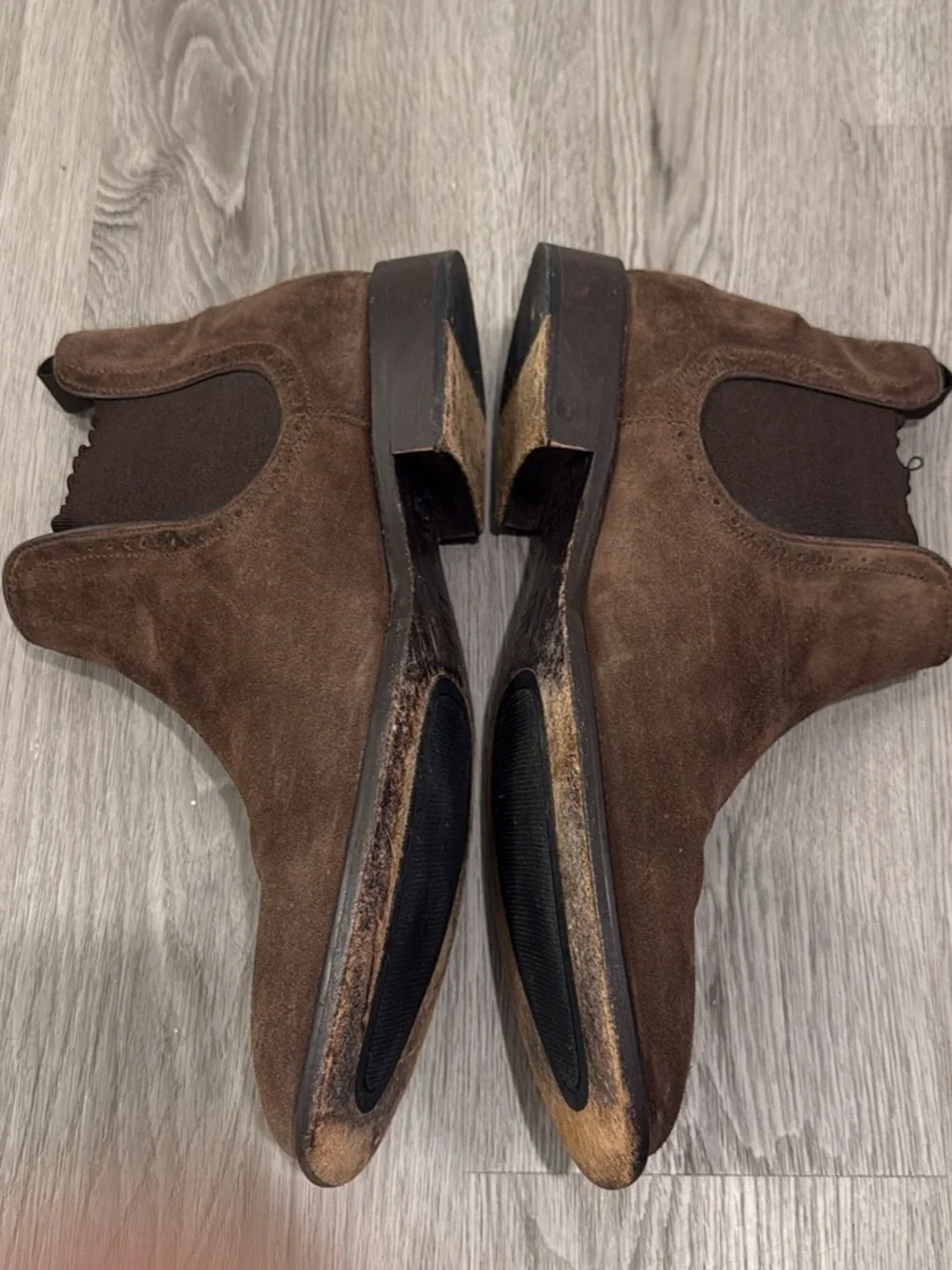 Johnston & Murphy men suede